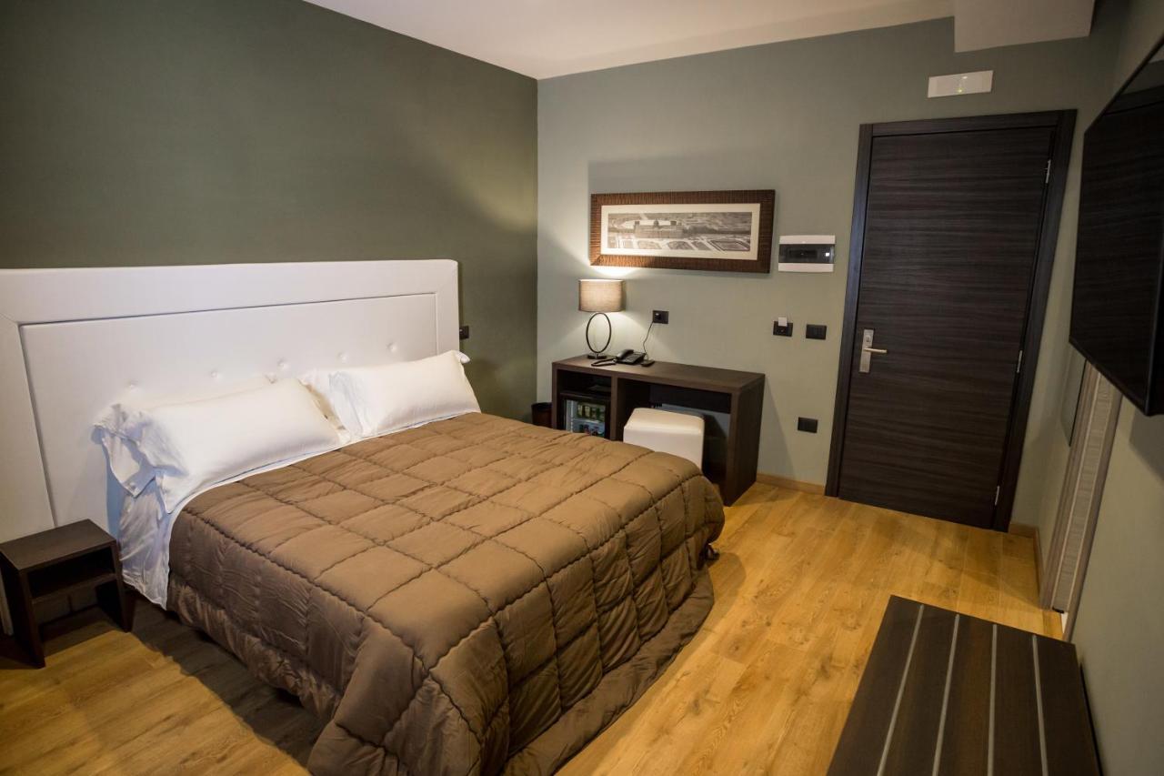 Hotel Europa Art Caserta Eksteriør billede