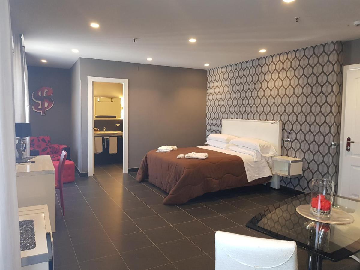 Hotel Europa Art Caserta Eksteriør billede