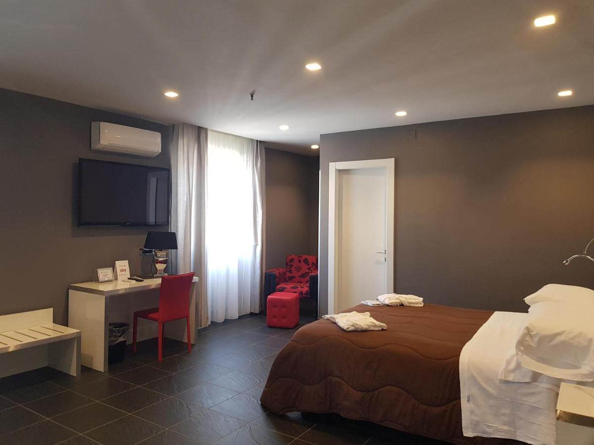 Hotel Europa Art Caserta Eksteriør billede